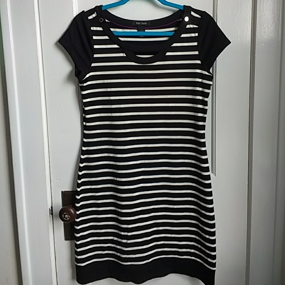 White House Black Market striped black/white dress